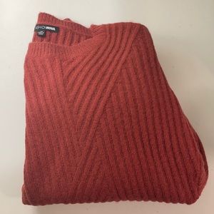 Rust-colored sweater